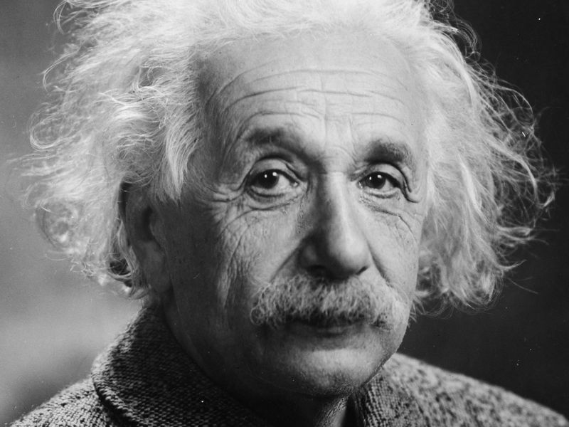 Einstein और उनकी रोमांच से भरी जिंदगी| - All about Einstein.