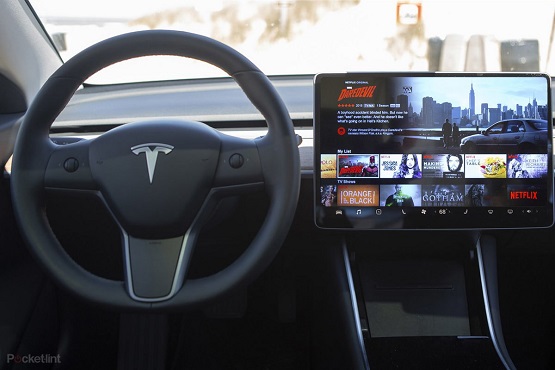 Tesla car's are now going to stream Netflix.