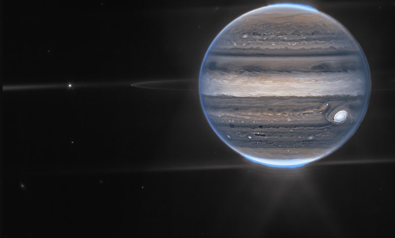 Glowing Images Of Jupiter By James Webb Vigyanam