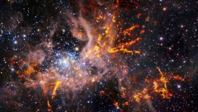 पहली बार वैज्ञानिकों ने देखा आकाशगंगाओं की उत्पत्ति! - Seeing New Birth of Galaxies!